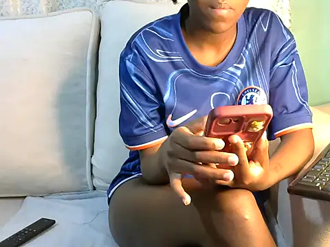 Caryyyl