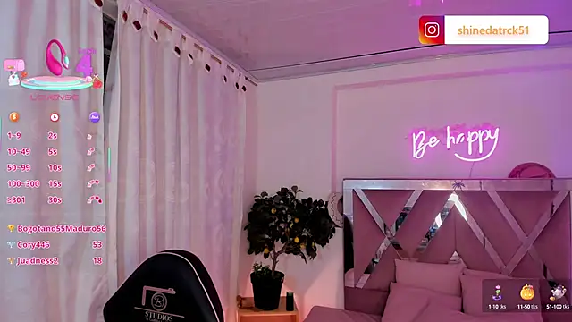 Shinedark_tay1
