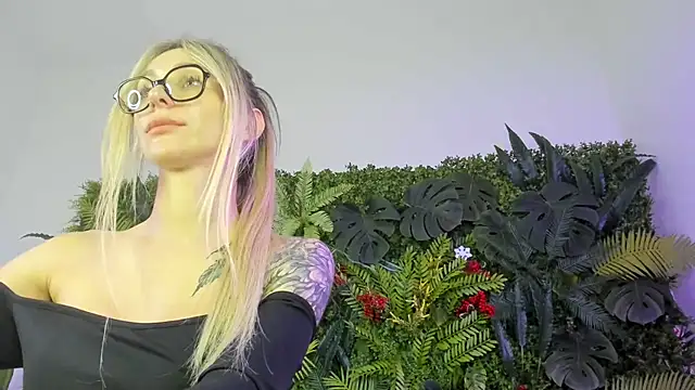 Horny_Blond