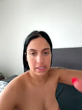  LaPetiteKim chat room
