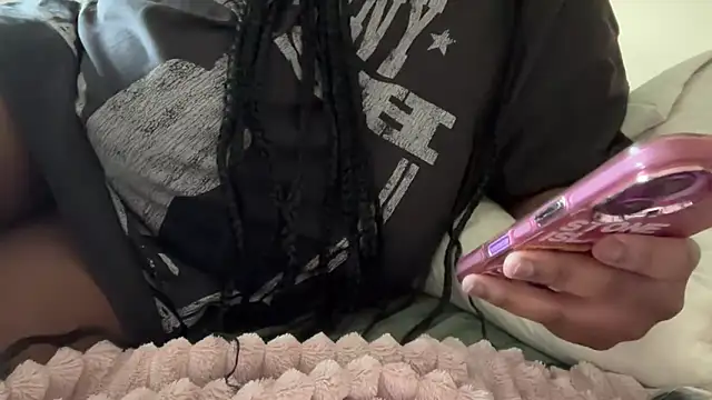 nanaisbackk