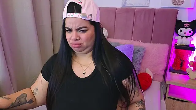 MiahJoness