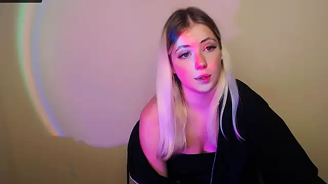 AliceHotty_
