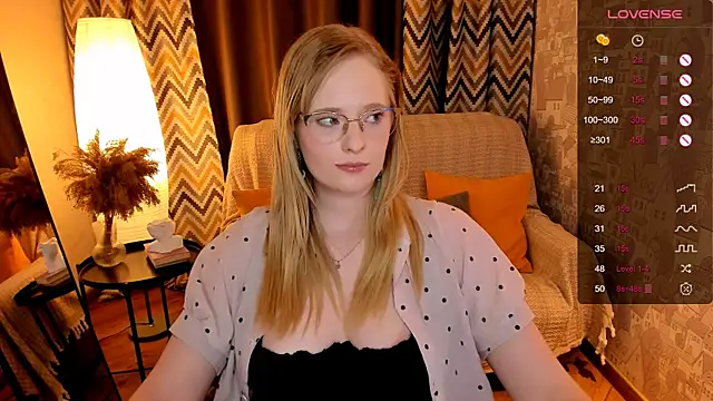 Aemilia_ webcam stripchat model stream image