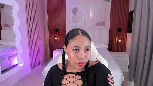 leah_sweetie - Leah_Sweetie's free webcam - UK Sex Cams