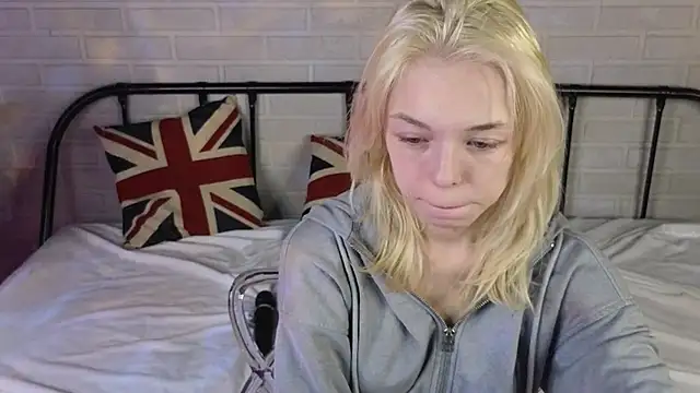 MillaHolt