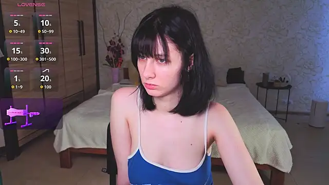 julissweet - JulisSweet's free webcam - UK Sex Cams