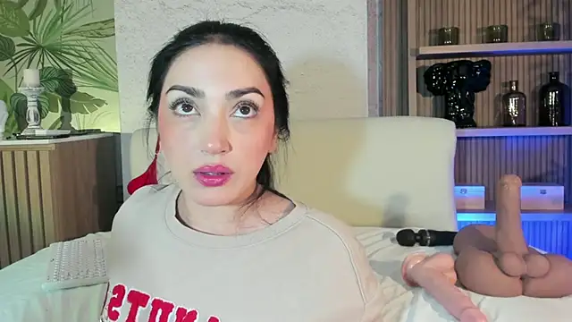 LIAH_IZUMI