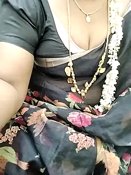 Tamil_Radha