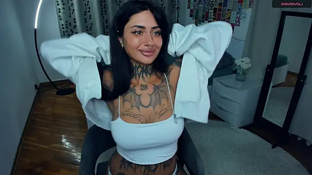 CharimgSabrina