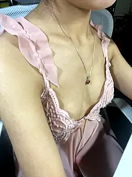 Mina048