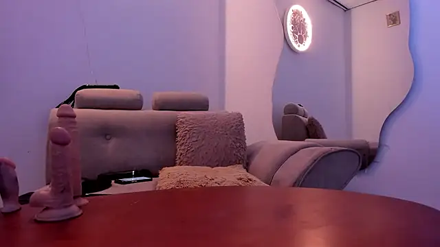 Elaanna_01