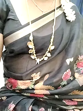 Tamil_Radha