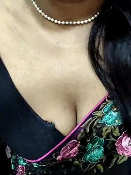 Hotty_Kavita