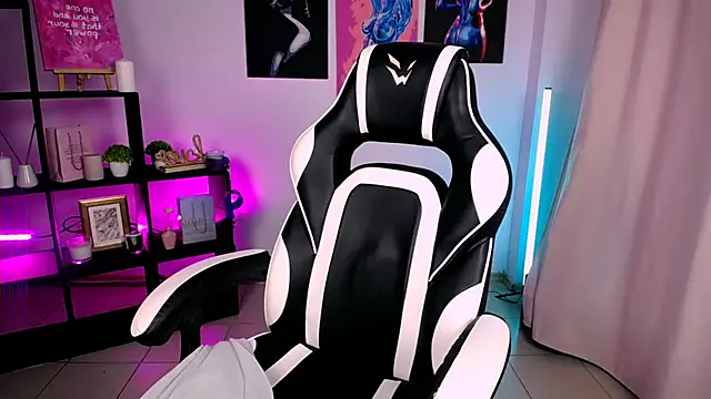 KittyKrissy_