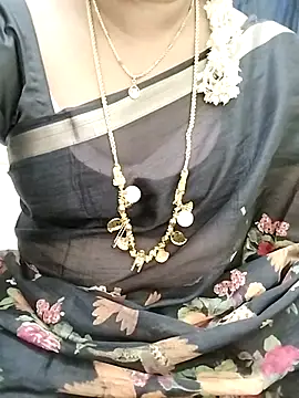 Tamil_Radha