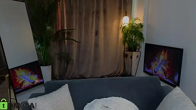 Emmi_crystal