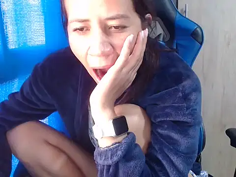 Erotic_latina