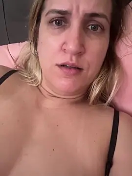 Bia_sexynovaes