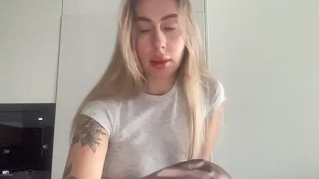 soul_moon - Soul_moon's free webcam - UK Sex Cams