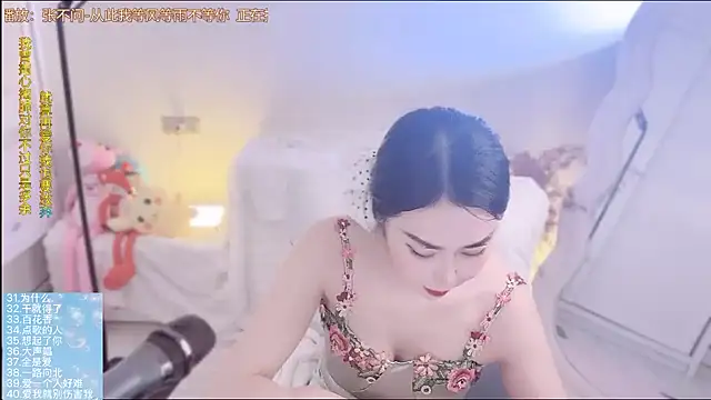 QQ__2025
