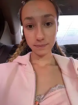 Lia__Love