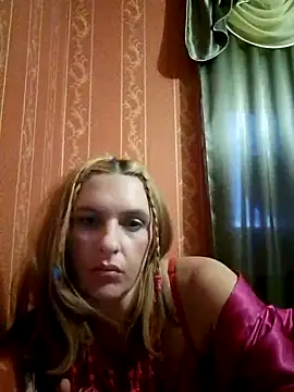 LaraDiva7799