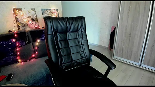 _NigoNika