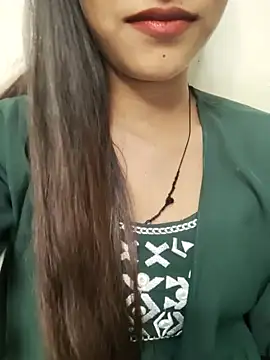 Cute_Jasmin_