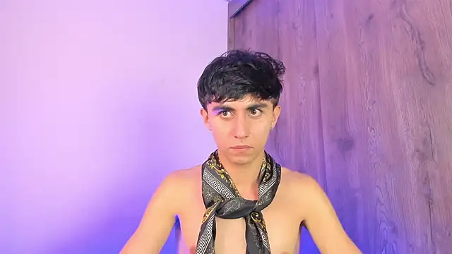 Demian_cute18