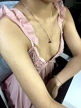 Mina048
