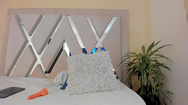 ChannelFoxxx
