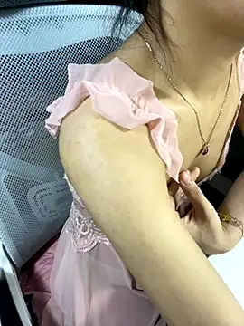 Mina048