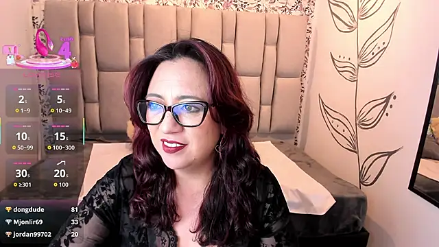 Victoria_Adamns