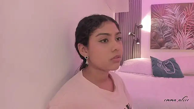 emma_alice_