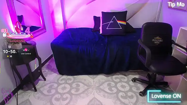 samantha_simur