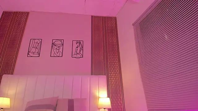 zoe_sky_
