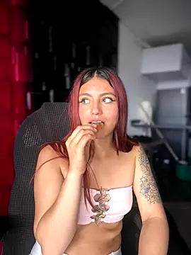 Emily-teen