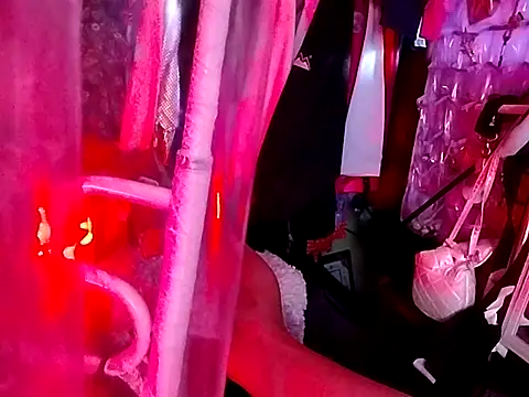 Preview of gurlnips