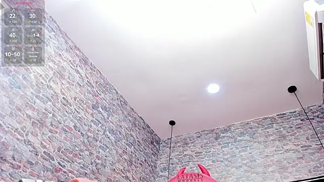 ALYANNA_HOT_