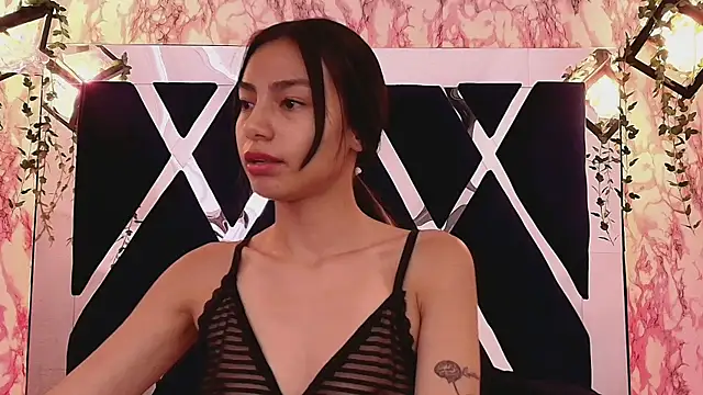 paris_cute_ - Paris_cute_'s free webcam - UK Sex Cams