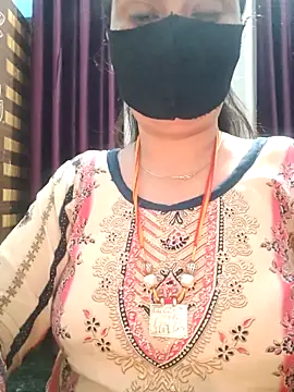 aishwaryaa_69 - Aishwaryaa_69's free webcam