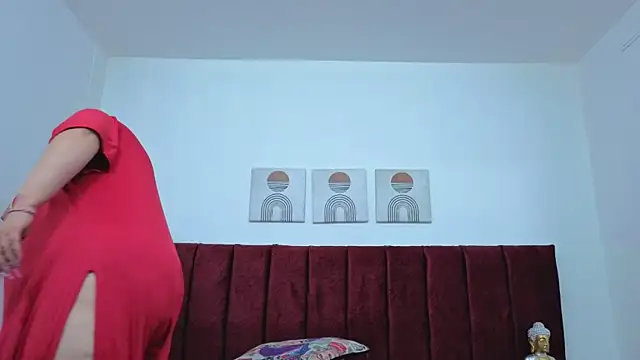 selena_castillo