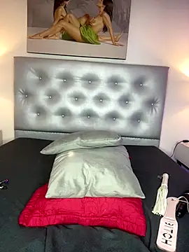 Mariaaam_ chat room
