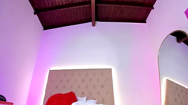 Scarlett_Durand