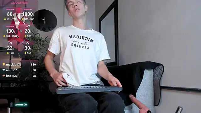 nicktorn