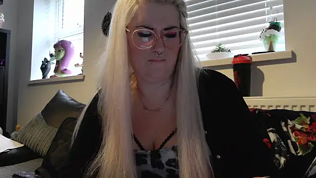 Sizzling_Indie36