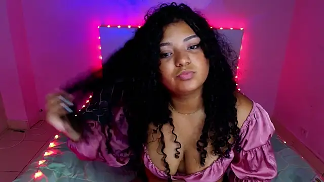 AlissonCurly_