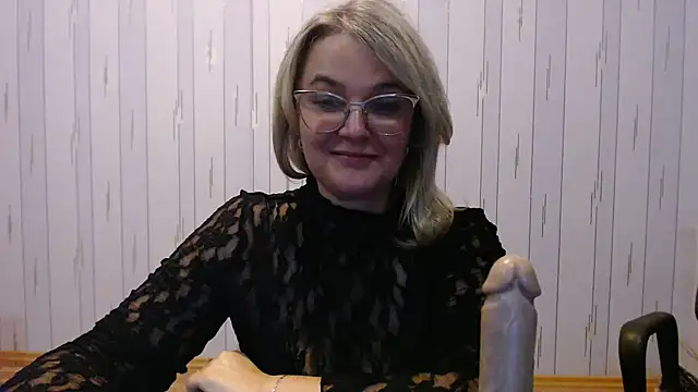eleanoradream - EleanoraDream's free webcam