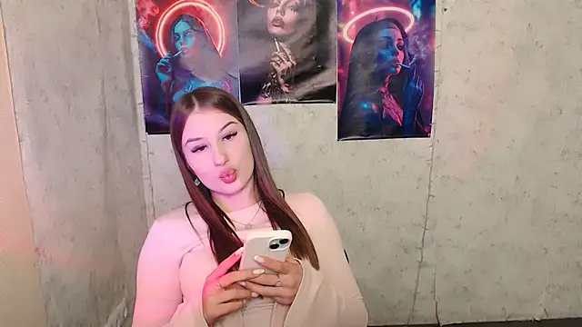 _MiaAngell